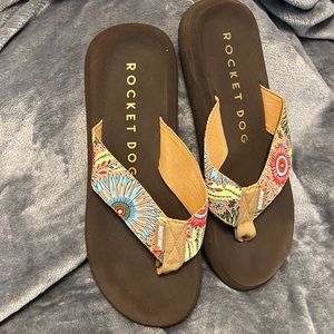 Rocket dog flip flops